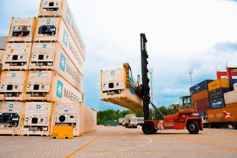 “Melhor Semestre da História”: Portos Brasileiros Registram Crescimento Recorde em 2025/1